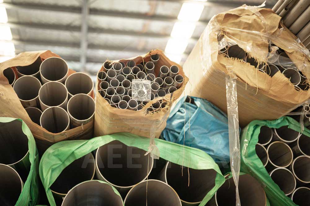 photo of nickel alloy pipes